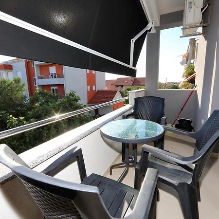 Apartments Neli Bibinje Luaran gambar