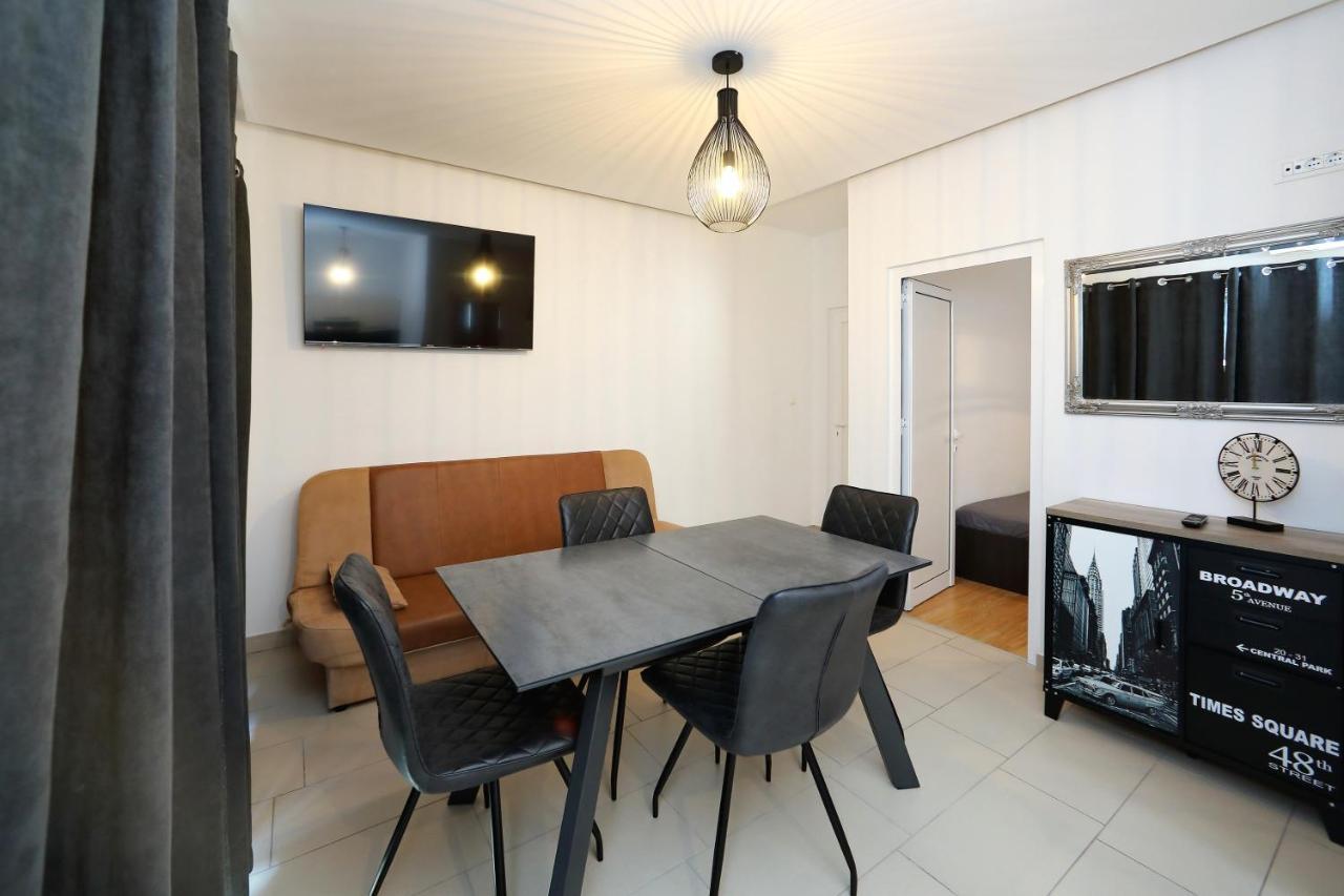 Apartments Neli Bibinje Luaran gambar