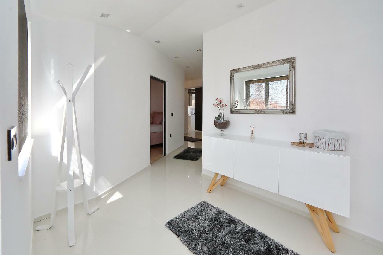 Apartments Neli Bibinje Luaran gambar