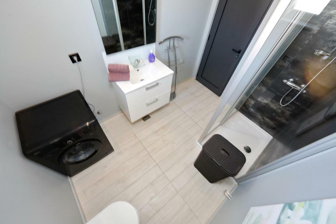 Apartments Neli Bibinje Luaran gambar