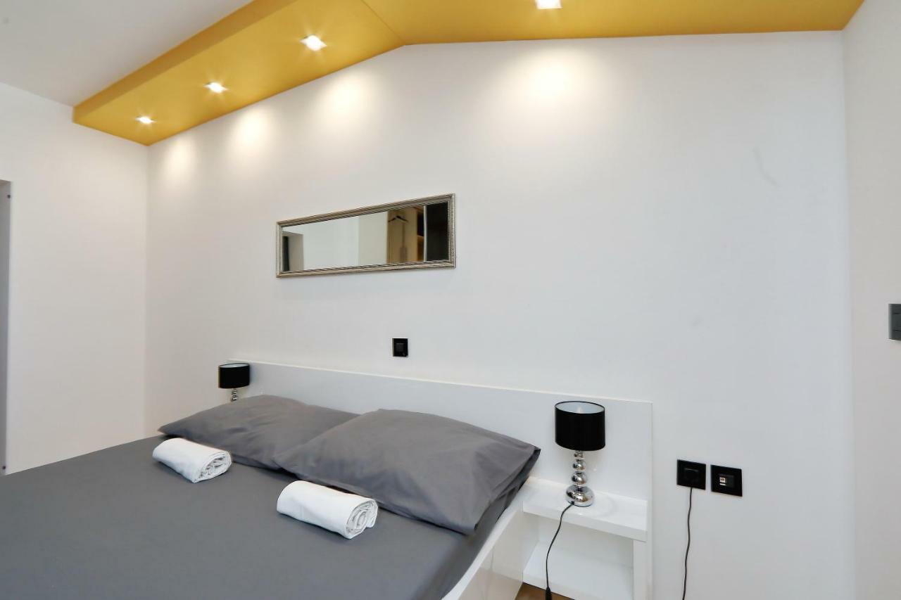 Apartments Neli Bibinje Luaran gambar